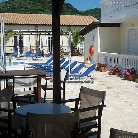 Zantegarden Aparthotel 3*